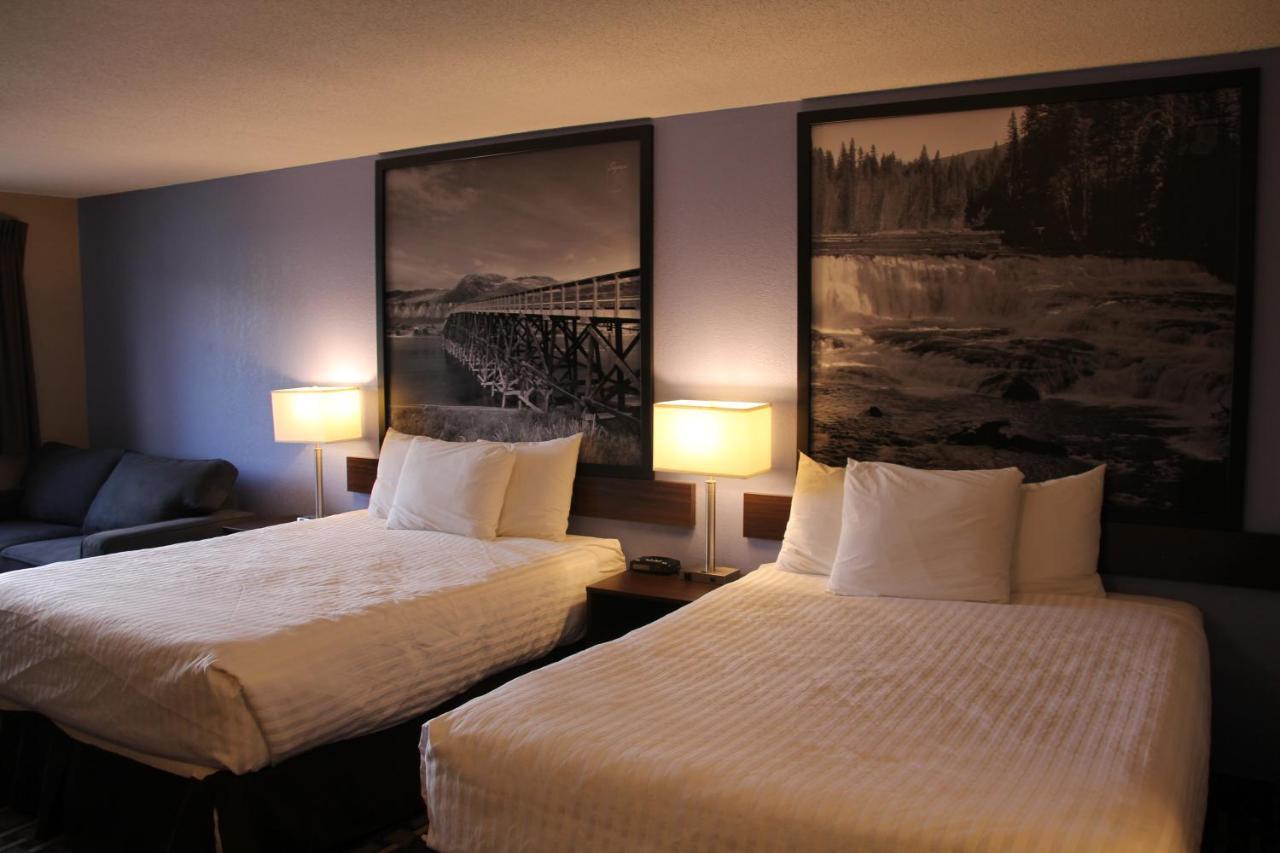 Super 8 By Wyndham Kamloops On The Hill Exterior foto